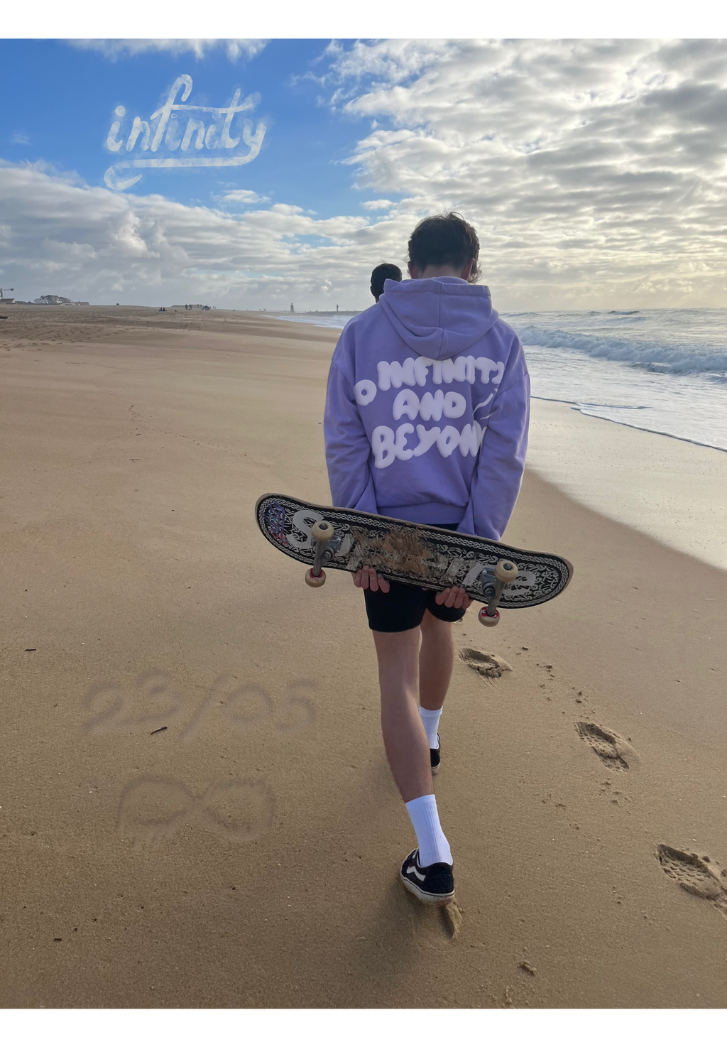 Boxy Hoodie "TO INFINITY AND BEYOND"